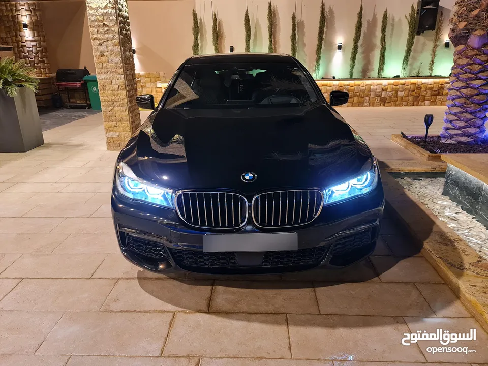 سيارة BMW 740 موديل 2017 مواصفات خاصه فل كامل اعلى مواصفات