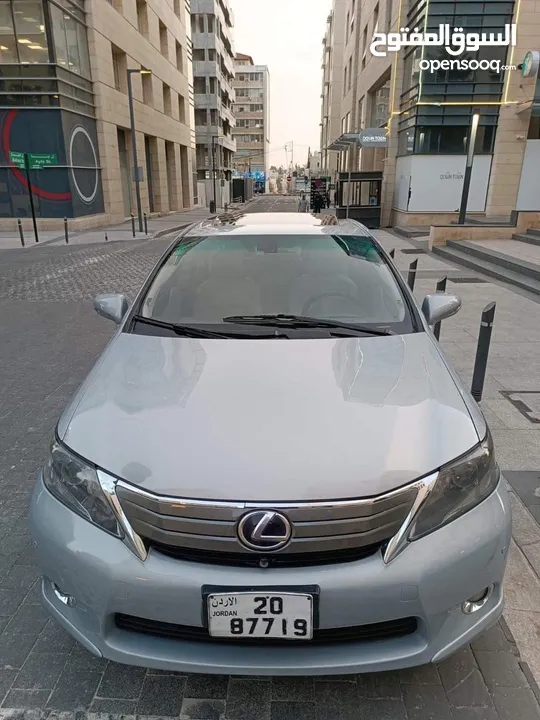 لكزس hs250  موديل 2010