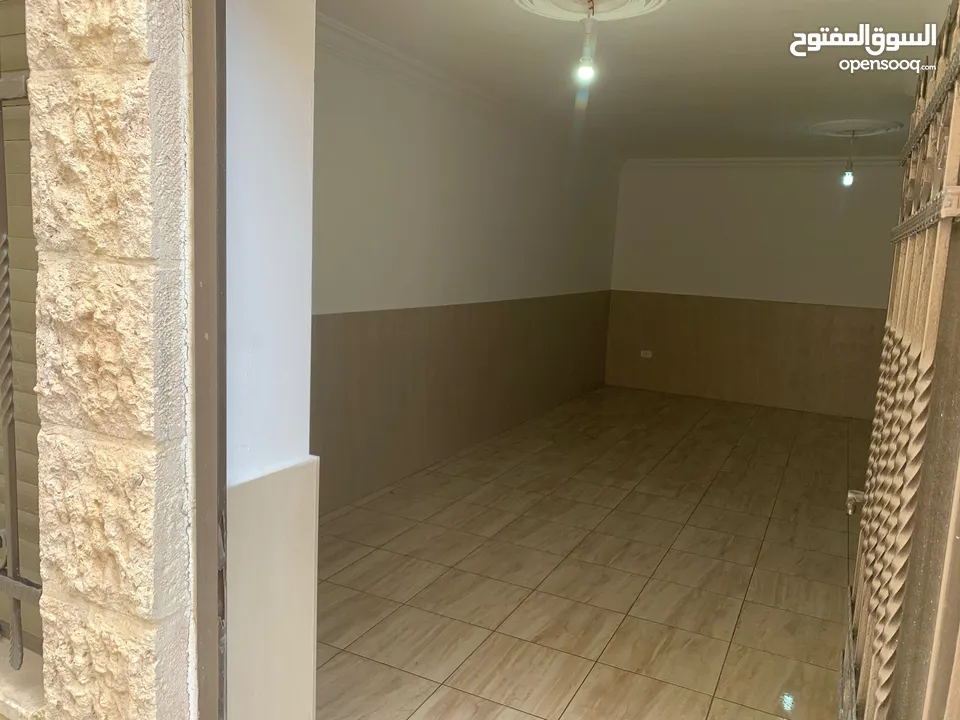 شقة جديدة مع حديقة بسعر مغري لم تسكن