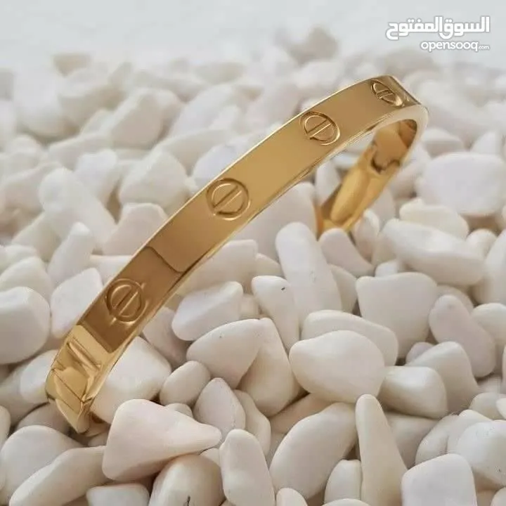 Carter طقم أساور كارتير  مكفول لون سنتين  3 أساور ( فضي - نحاسي - دهبي )