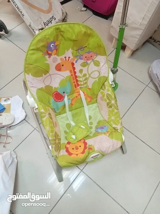 عربات ومقاعد اطفال بحاله ممتازه ماركات باسعار منافسه .. الاسعار عرووض مبينه بالشرح داخل الاعلان