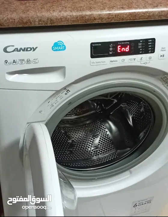 للبيع غسالة إيطالي نوع CANDY 9k