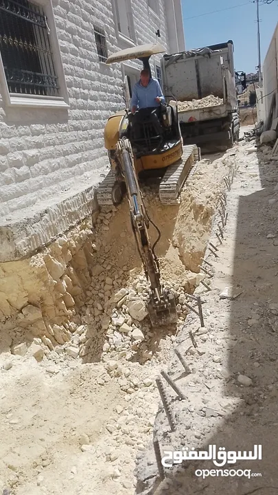 حفارات وحرفات للإيجار اليومي أسبوعي شهري