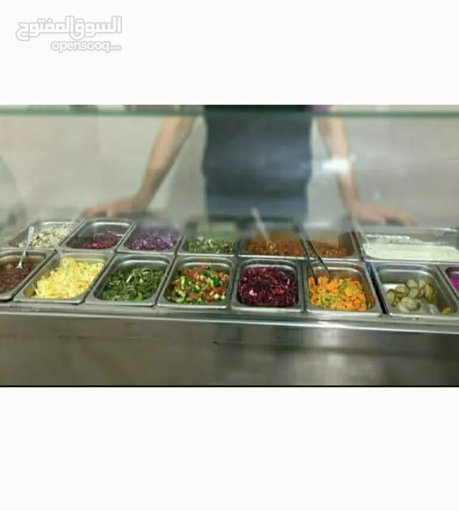 ثلاجه عرض للبيع بحاله ممتازه