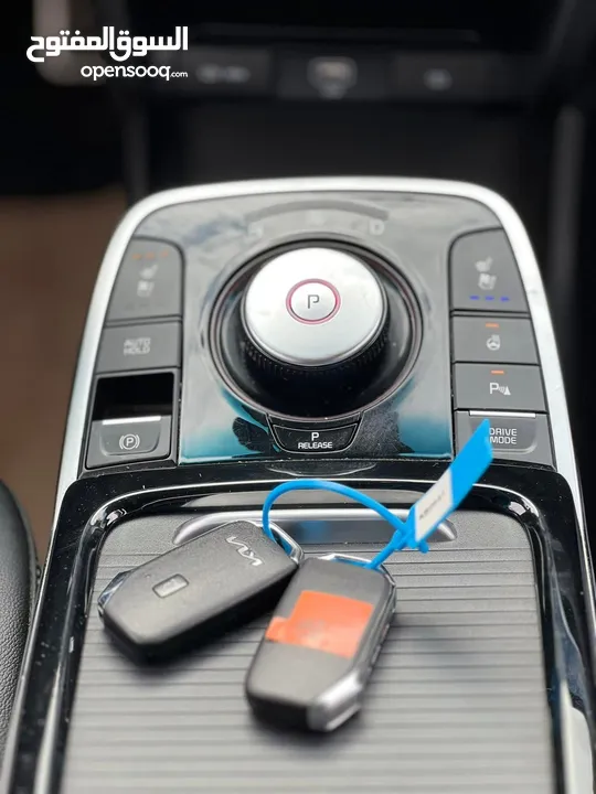 كيا نيرو Electric فل كامل ما عدا الفتحة موديل 2022 أقساط على صورة آلهوية دفعة أولى 2000 دينار