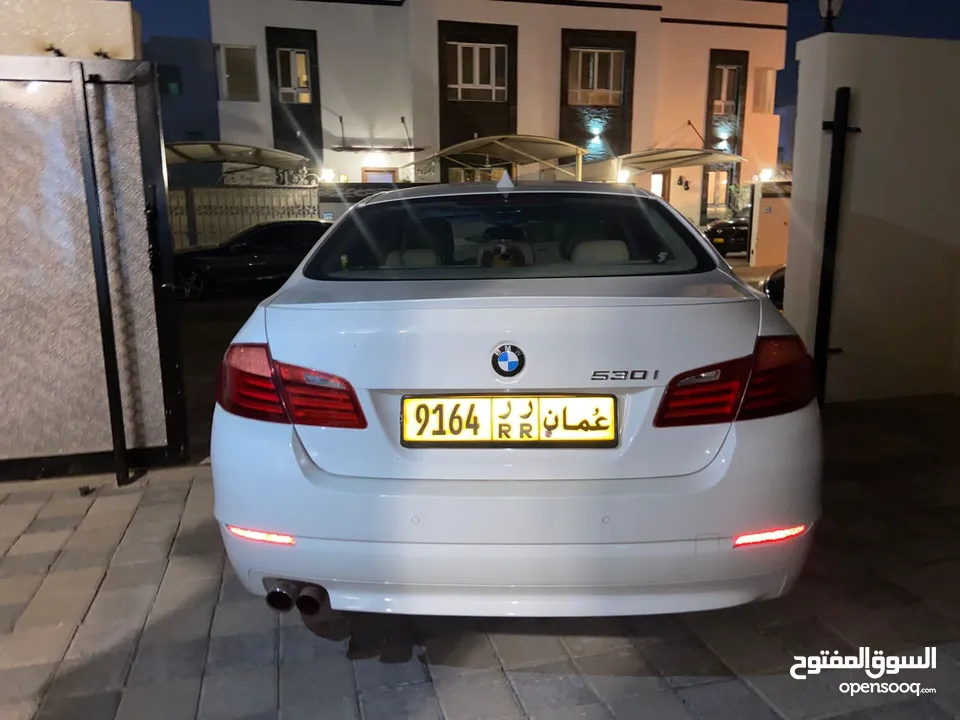 BMW 523iبی ام دبلیو 2011