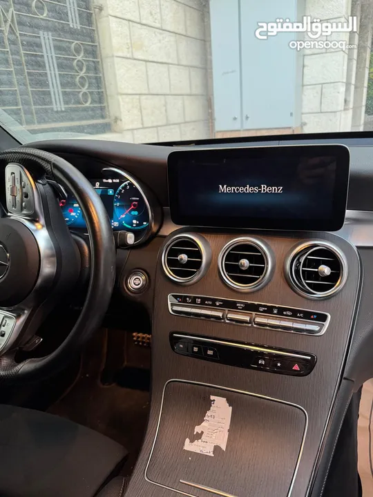 سيارة مرسيدس Glc300e