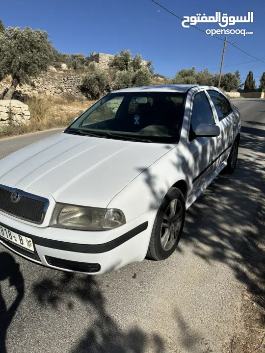 سكودا 2004 للبيع