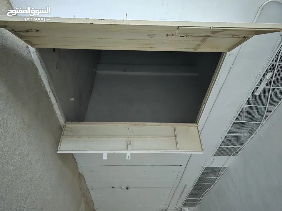 مخازن تجاريه