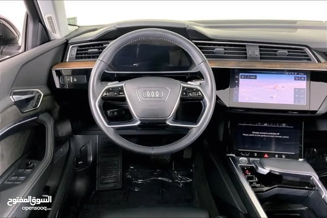 Audi Q8 E-tron 2019 للبيع Premium Plus