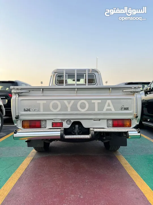 Toyota Land Cruiser lc79 petrol model 2024