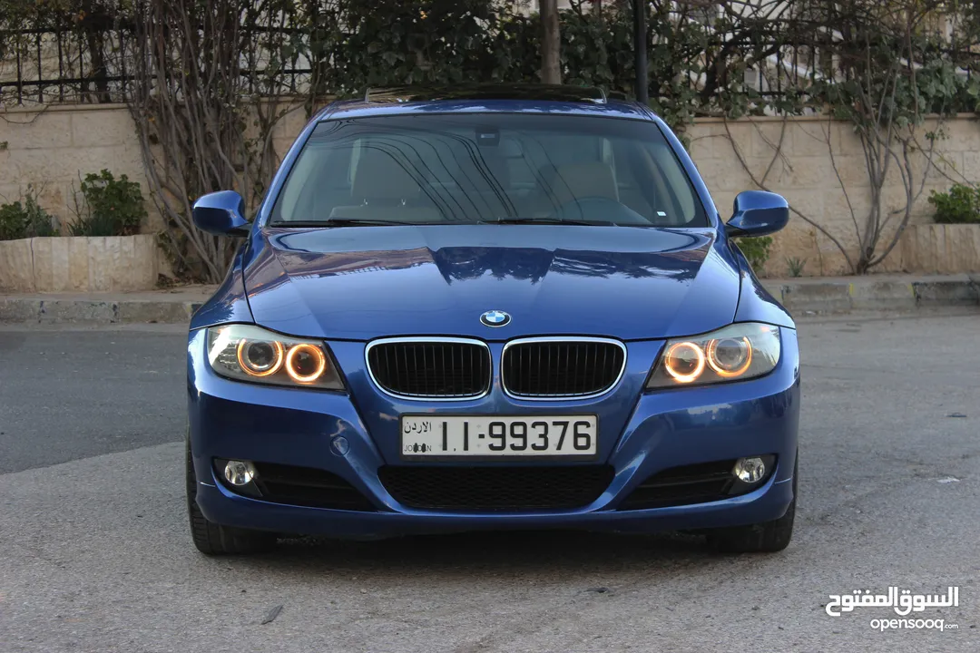 BMW 320i 2010