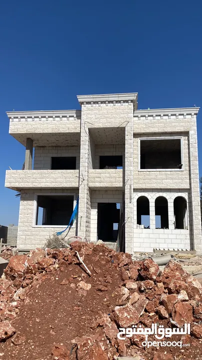 كافة اعمال البناء والمقاولات