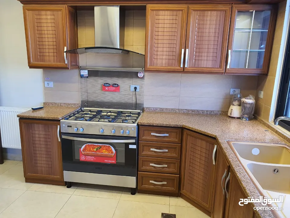 شقة فارغة للإيجار في خلدا  ref : 14349