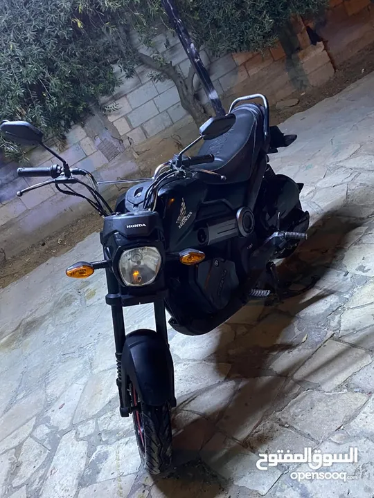 هوندا نافي