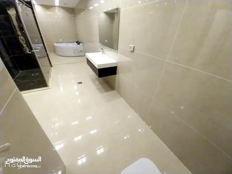 شقه تسويه مميزه مع حديقه واسعه للبيع في منطقه مرج الحمام ( Property ID : 30231 )