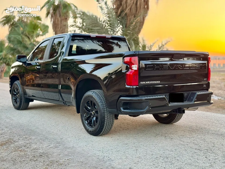 2021 chevrolet silverado LT v8