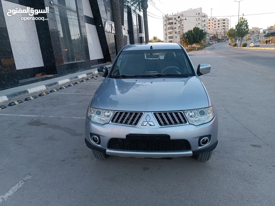 ميتسوبيشي هنتر موديل 2013 تسير 2014 (4*4)