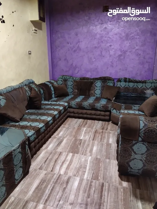 طقم كنب تفصيل ( البيع بسبب ضيق المكان) عمان الجويدة