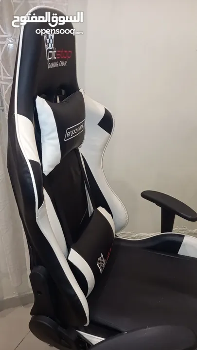 GAMING CHAIR FOR SALE