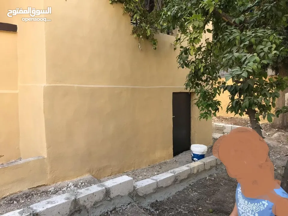 فرصة للاستثمار او السكن! بيت للبيع في الأشرفية – بجانب مستشفى البشير!
