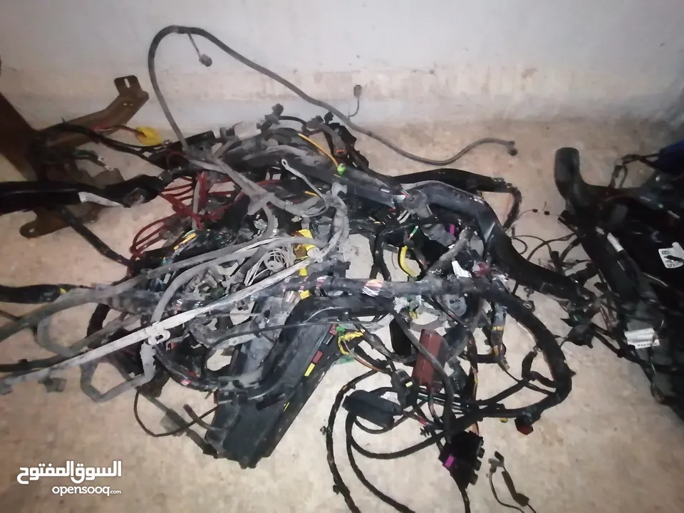 قطع سياره  ساب 93 للبيع 2004/2005