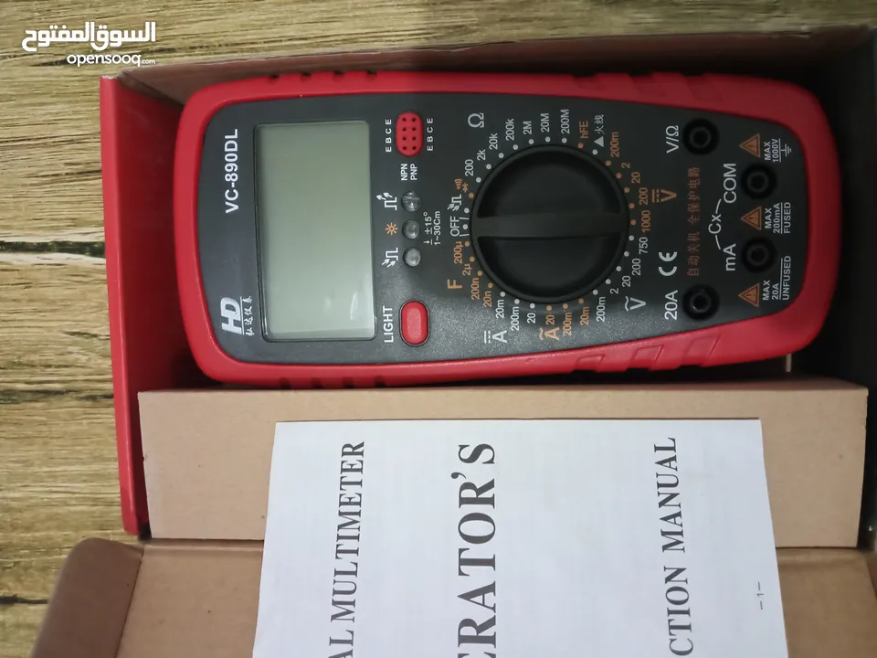 ساعة فحص و قياس احترافية. digital multimeter