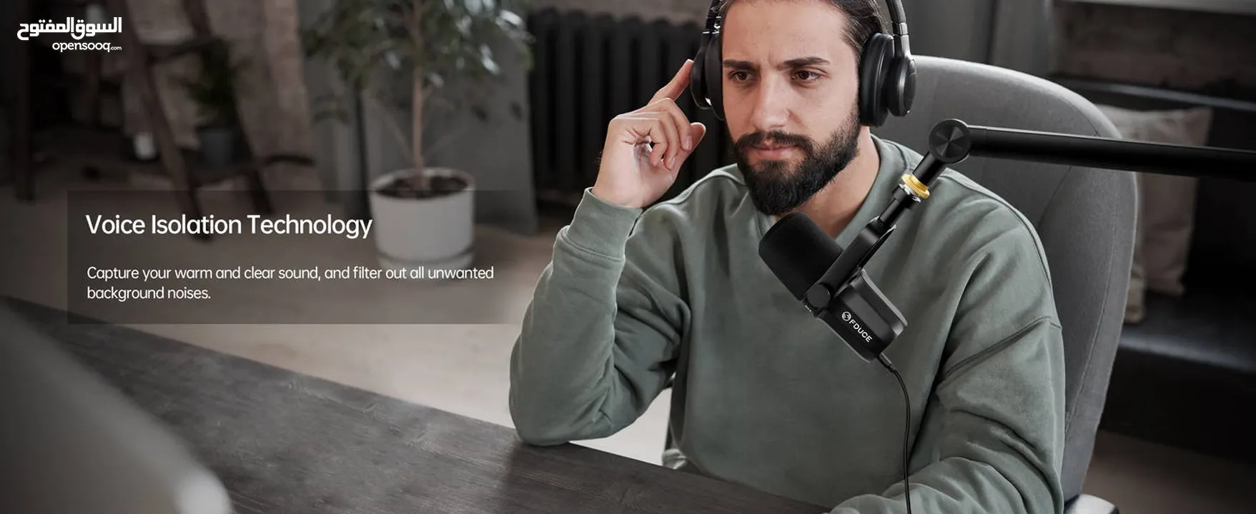 Dynamic Microphone With Built-in Headset Output & Sound Insulation,For Podcasts,Games