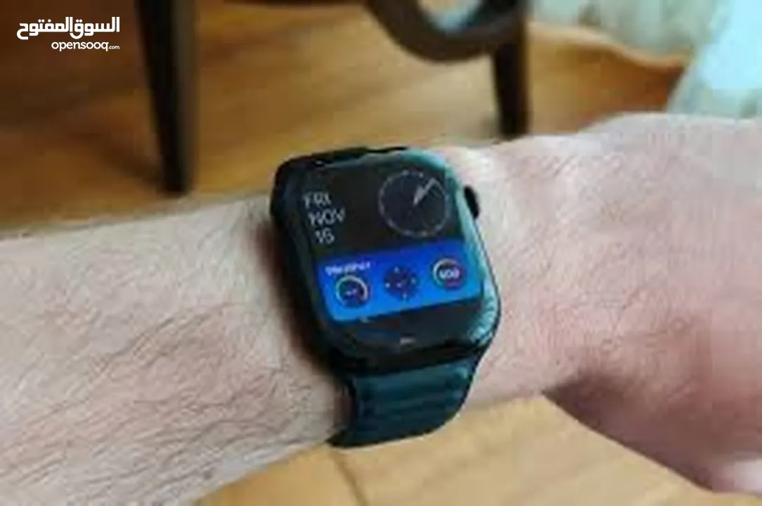 apple watch series 5 44m Source