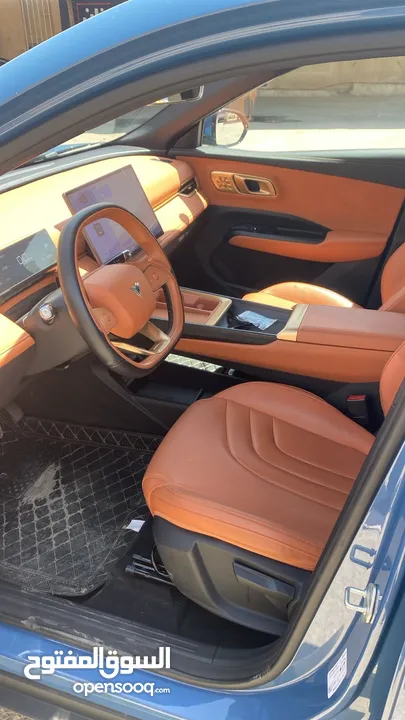 نيتا U400 لون مميز اضافات مميزه فل بانوراما  نيتا X400 لون مميز داخليه مميزه بحاله الزيرو السيارات