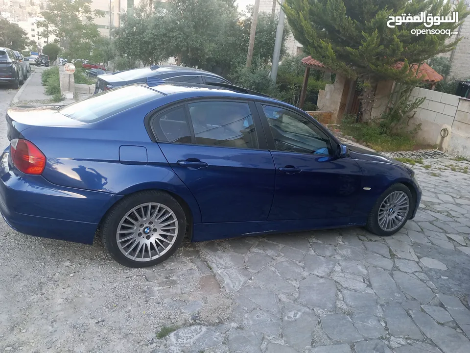 BMW 320i 2008