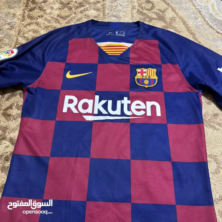 قميص برشلونة 2020
