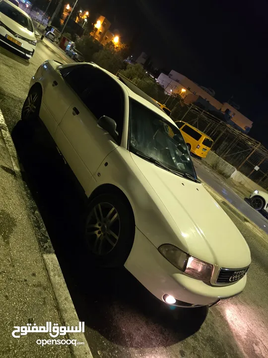 اودي A4. S4 1996 للبيع فقطط