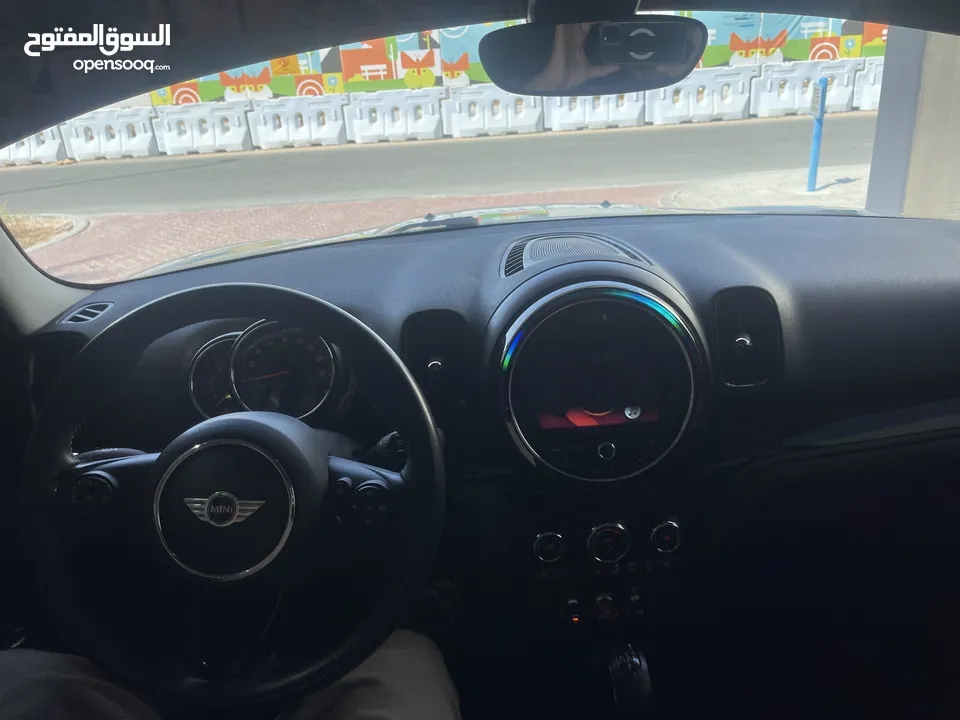 Mini countryman 2019 for sale ميني للبيع