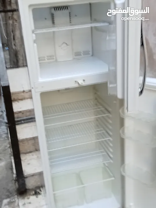 للبيع ثلاجه نوع جنرال وكاله