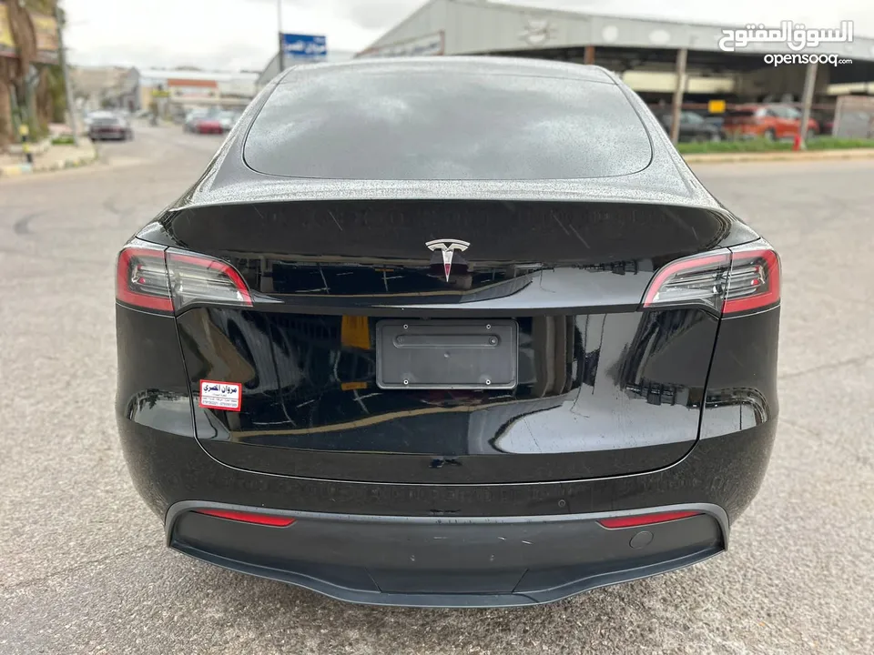 TESLA MODEL Y 2022 LONG-RANGE DUAL MOTOR-7 Seats  (سبع مقاعد)