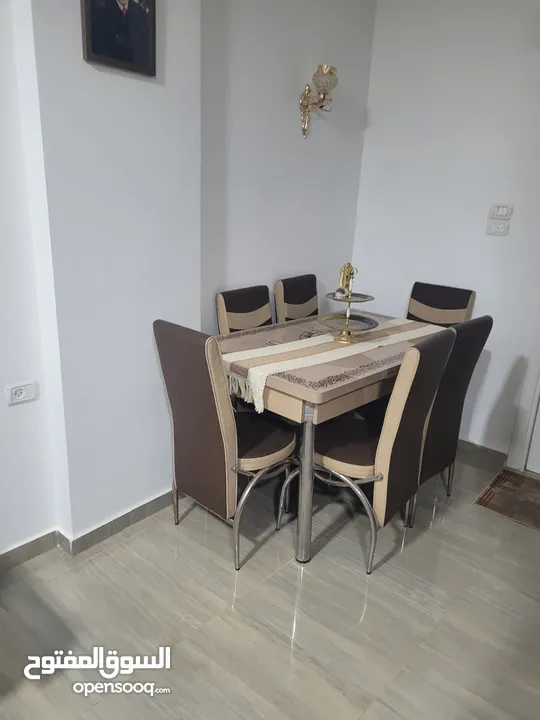 شقه للبيع او البدل على بيت مستقل