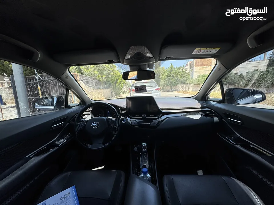 تويوتا 2018 C-HR
