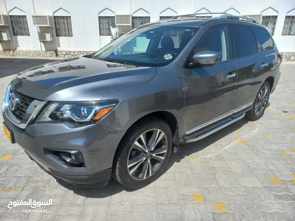 Nissan Pathfinder Platinum, 2019, TOP Model, Top Option, 58000 KM - Low Mileage, Panoramic Sun Roof