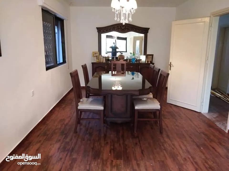 ارضيات باركيه رولات شرحات pvc مواصفات اوروبي سهل تركيب الوان متعددده تنفيذ  خلال ساعات