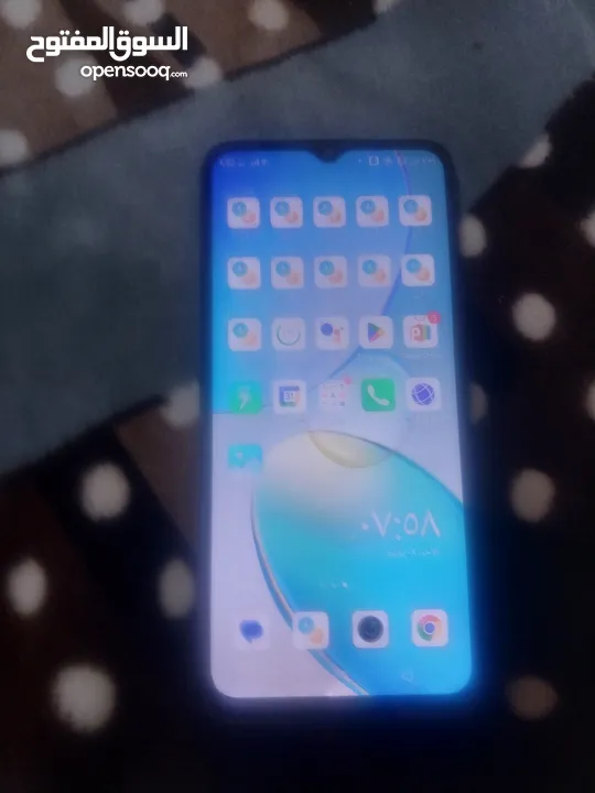 hot 12i  64 g  بسعر مغري