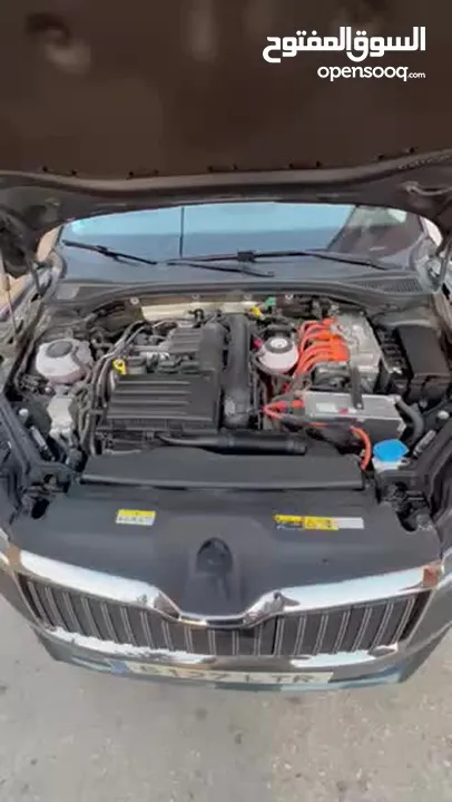 Skoda superb iv 2022 plug-in l&k