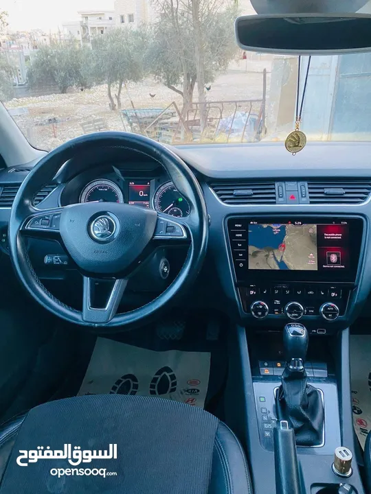 سكودا اوكتافيا 2018