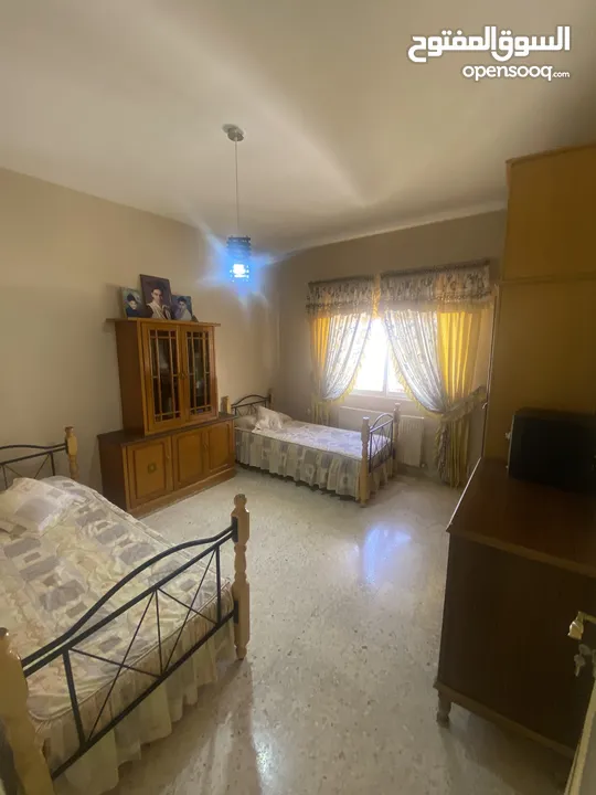 شقة سكنية نضيفة وفاخرة للبيع ، مفروش او بدون فرش في خلدا بالقرب من مدارس الدر المنثور