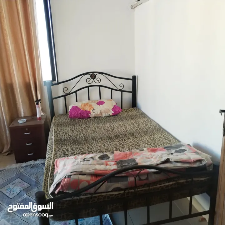 شقة مفروشه للإيجار بالقرب من جامعة اليرموك