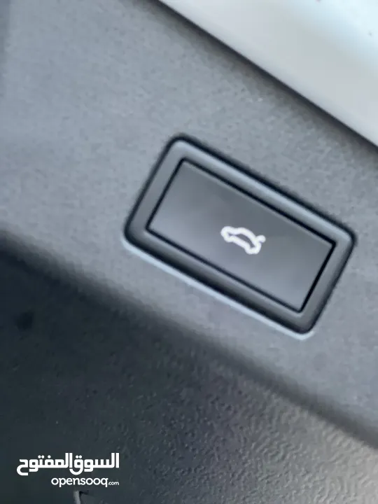 ‎‏VOLKSWAGEN  ID.4 X PRO  موديل 2022 فحص كامل بانوراما متحركة فُل اوبشن بحالة الوكالة للبيع