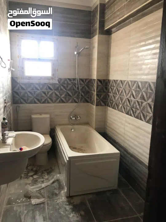 شقة للبيع في التجمع الخامس منطقة اللوتس الجنوبية