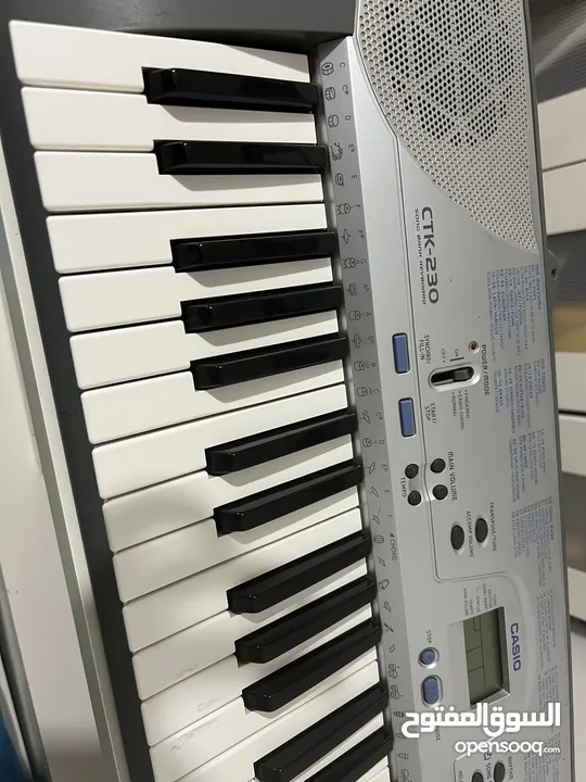 Casio piano CTK-230