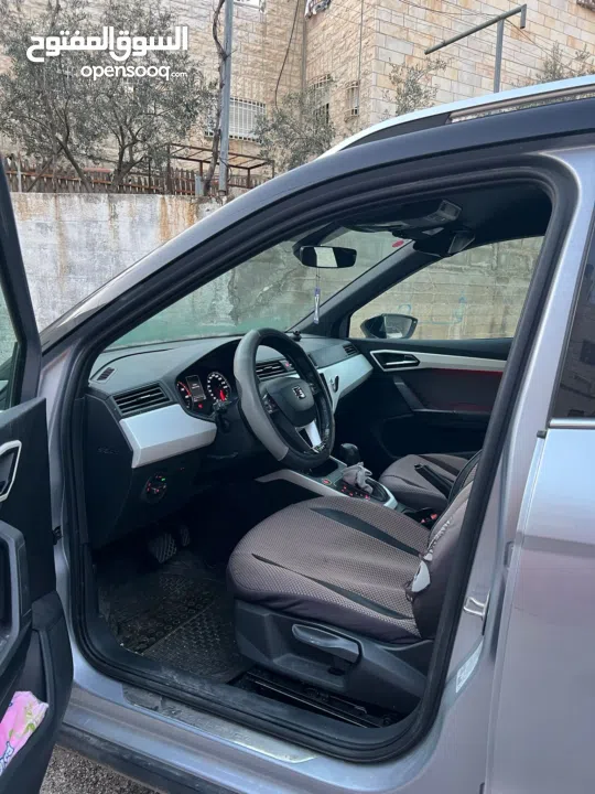 سيارة سيت اورونا 2022