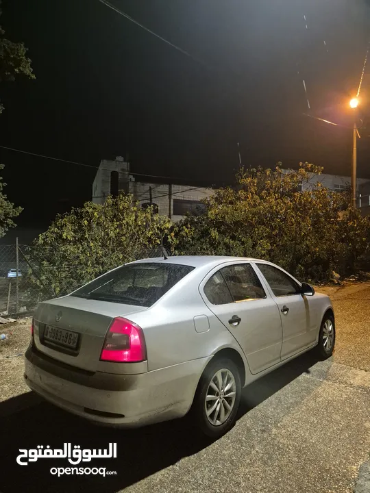 اوكتافيا 2012 ترخيص 2012 مطور 1600 ديزل كير عادي اصل برايفت